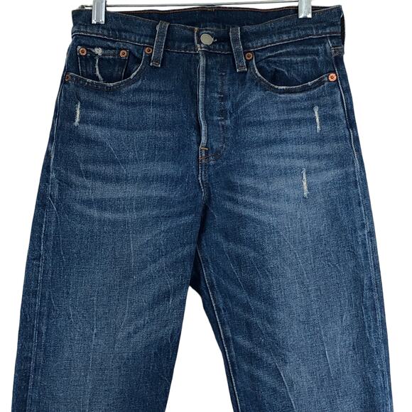 Levis Womens Size 25 Wedgie Fit Straight Jeans Cuffed Medium Wash Button Fly - Picture 2 of 14